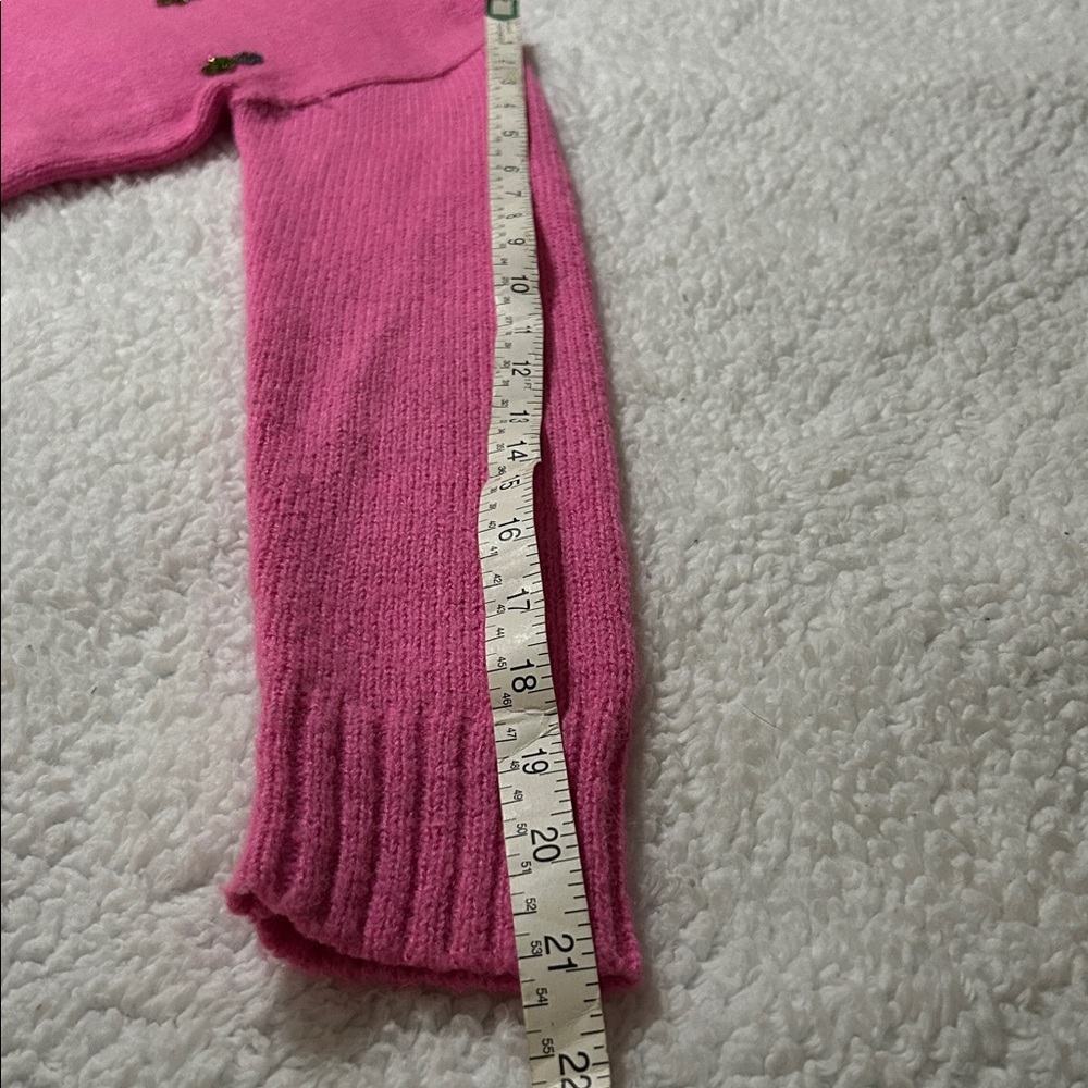 Lilly Putitzer 💕 Sweater - Picture 6 of 11